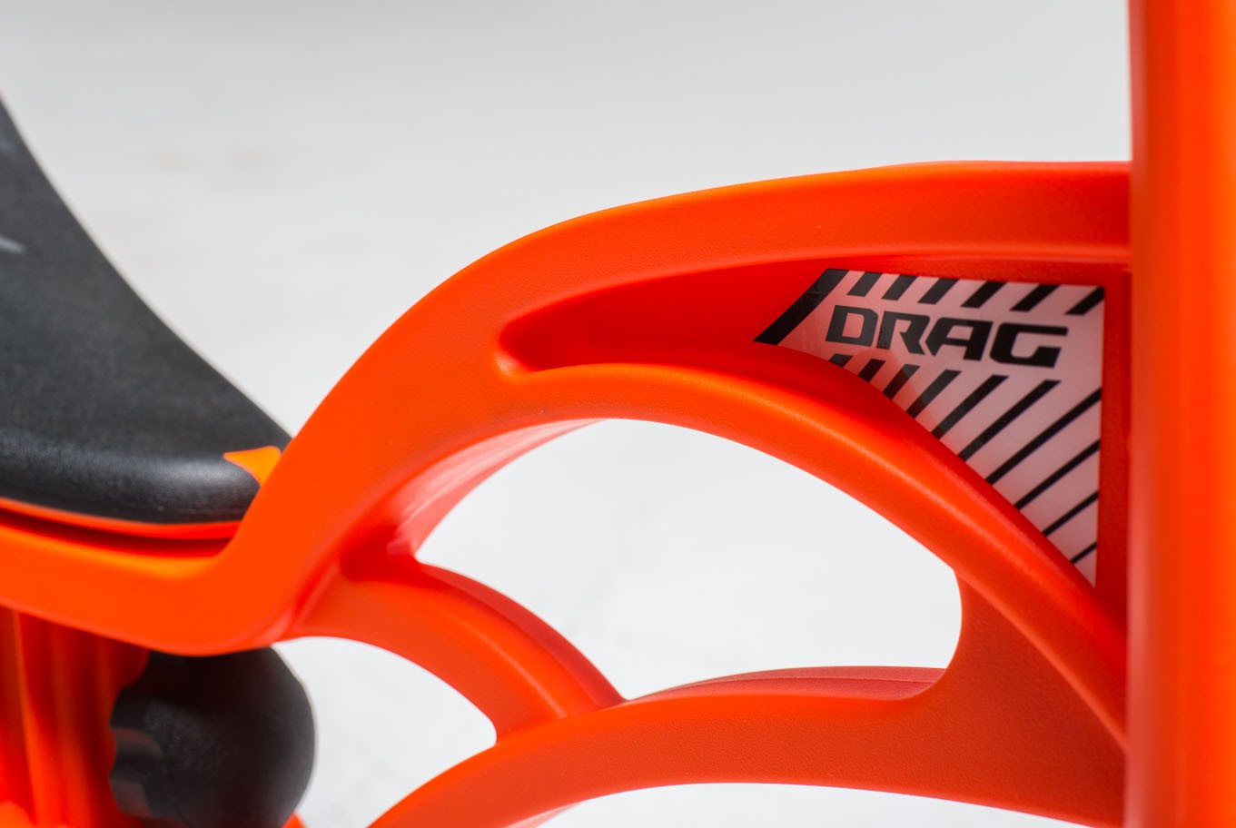 DRAG KICK balansa velosipēds - oranžs