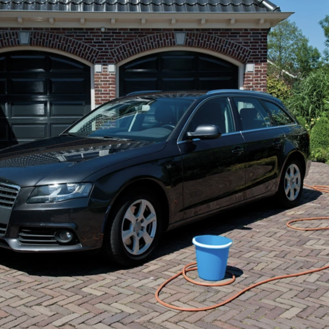 HG detergente e protettore auto - 1L