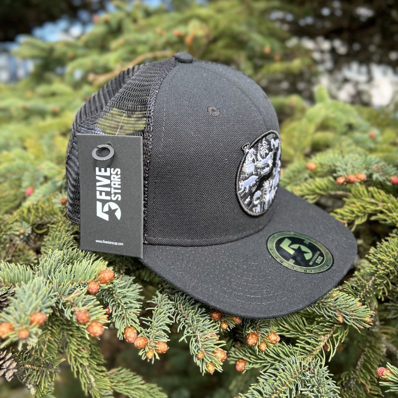 STIRNU BUKS cepure ar taisnu nagu FIVESTARS - melna