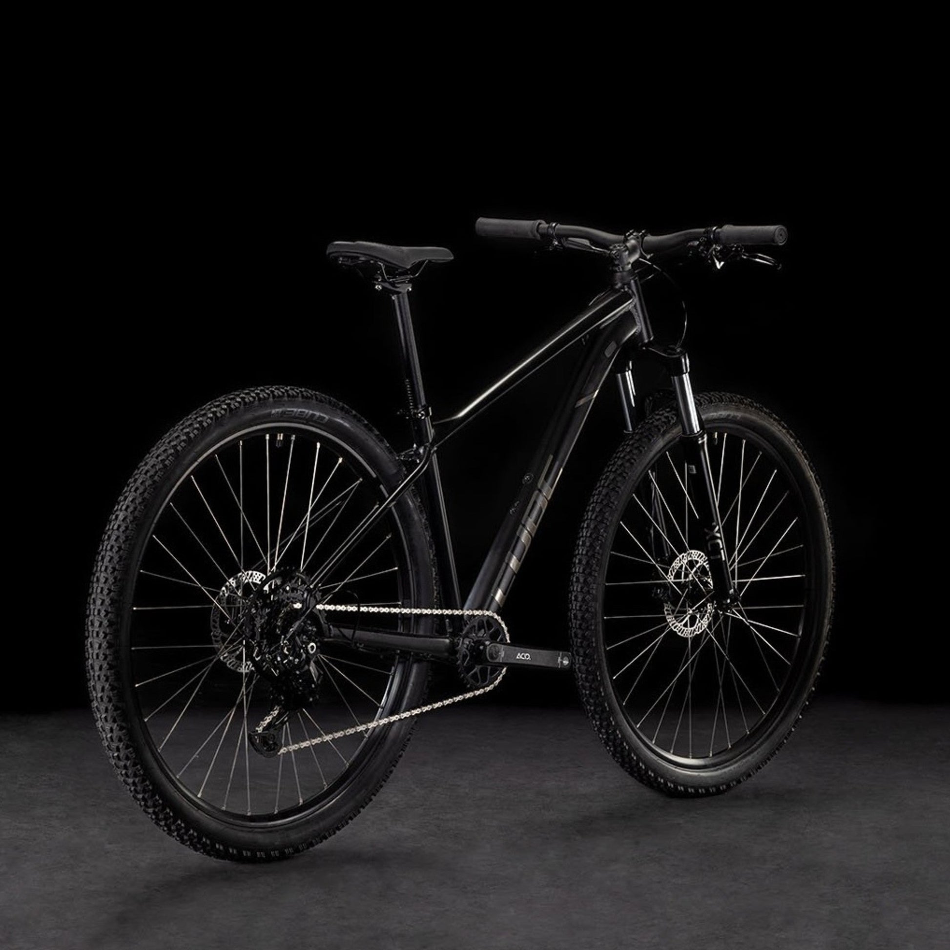 CUBE AIM PRO 29 mountain bike - black´n´slateblack - CUBE - Evelostore