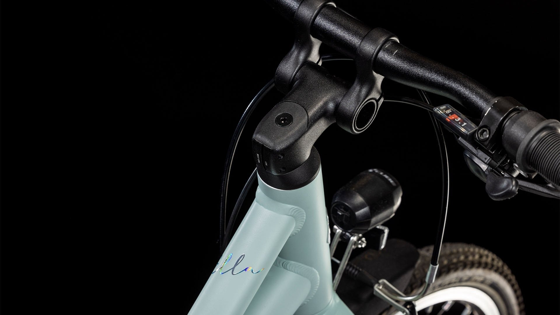 CUBE ELLA 200 children bicycle - aloegreen´n´white - CUBE - Evelostore