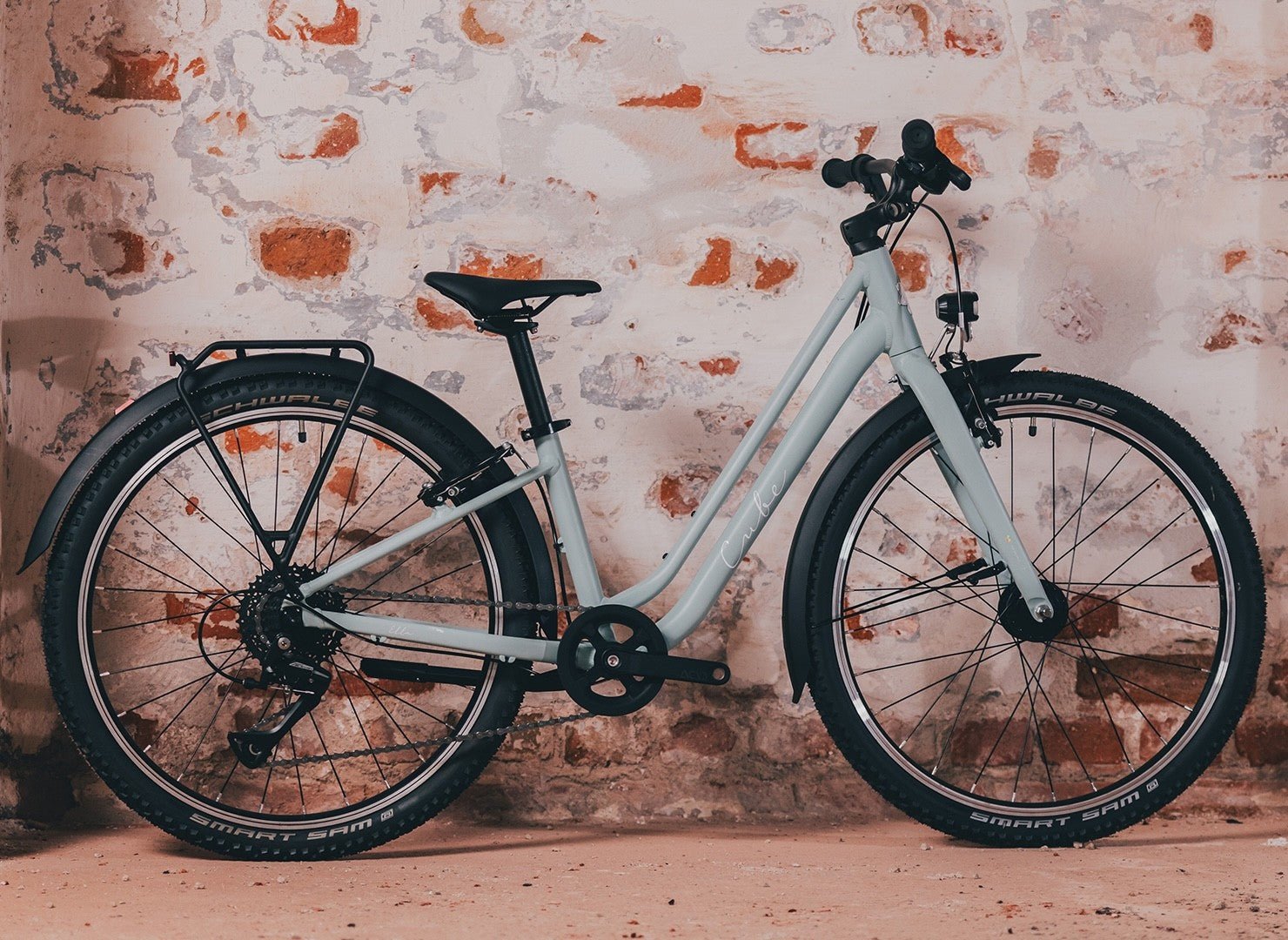 CUBE ELLA 240 children bicycle - aloegreen´n´white - CUBE - Evelostore