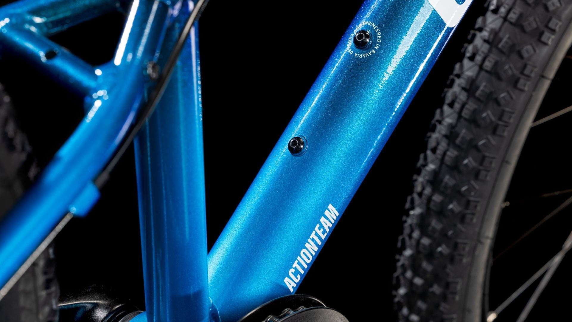 CUBE ACID 240 DISC children bicycle - actionteam