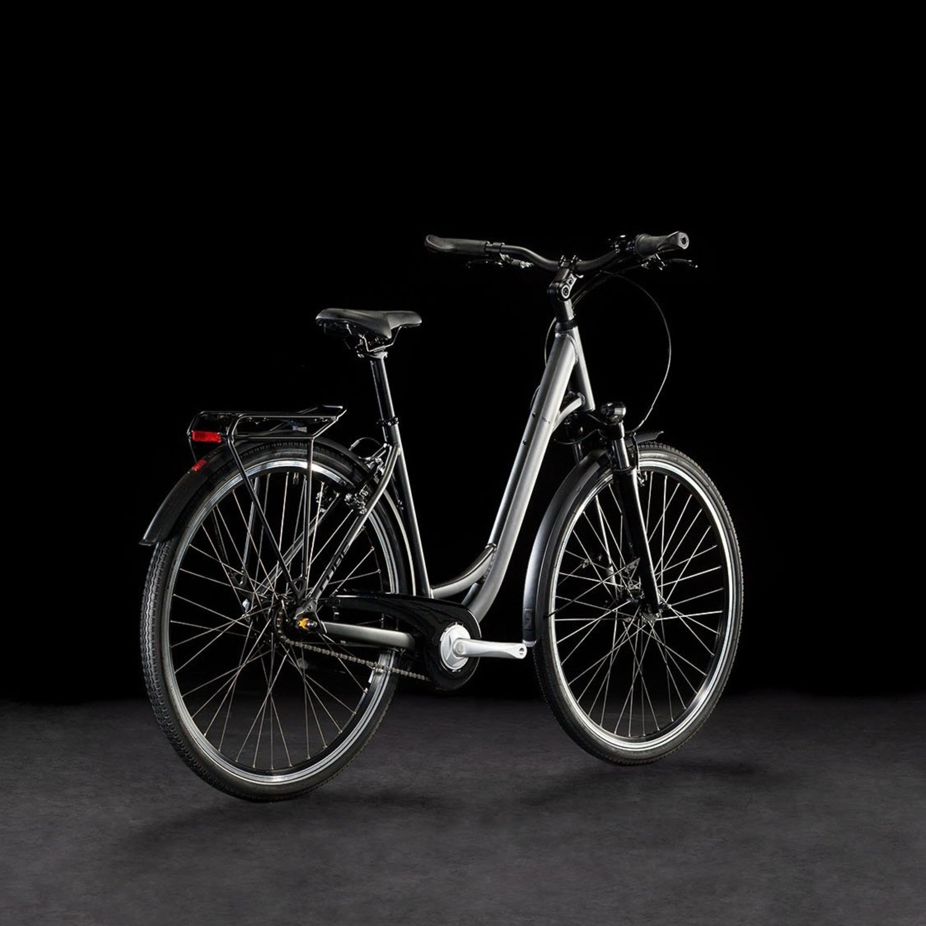 CUBE TOWN ONE 28 city bike - slateblack´n´lunar - CUBE - Evelostore