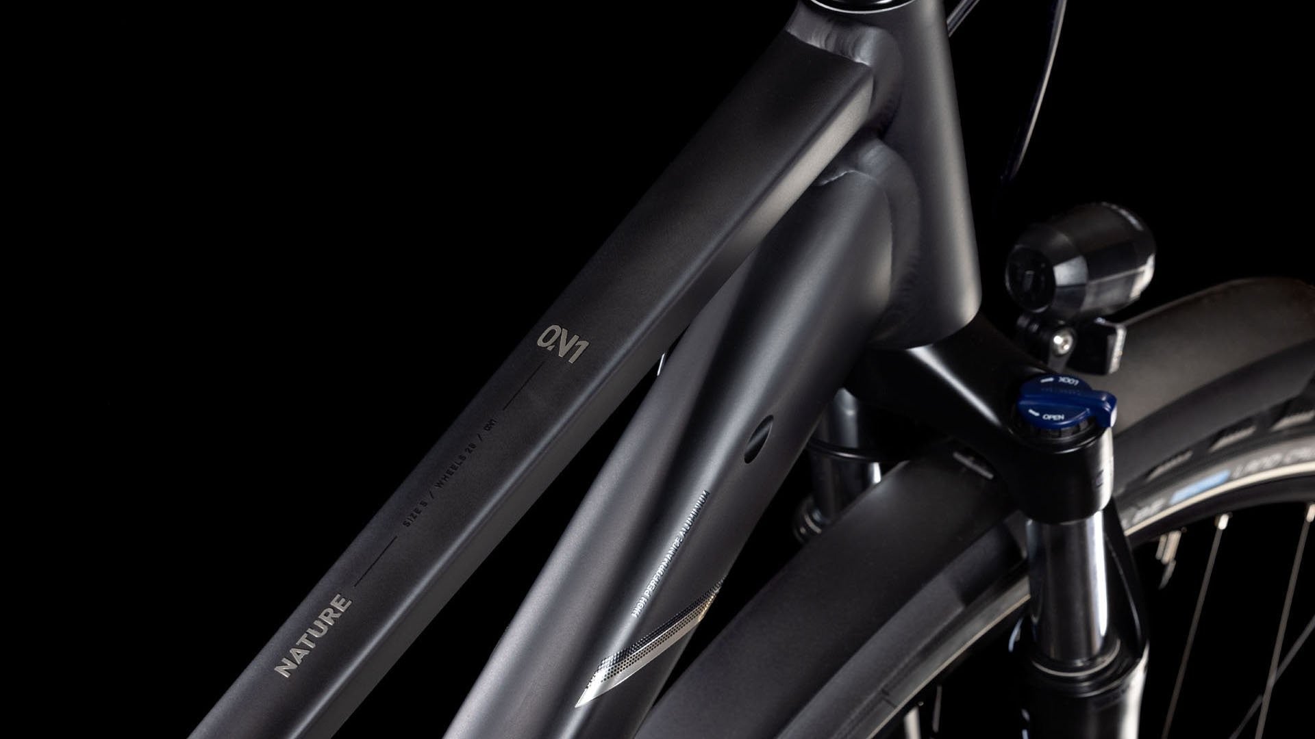 Vélo de trekking CUBE NATURE ONE ALLROAD - noir