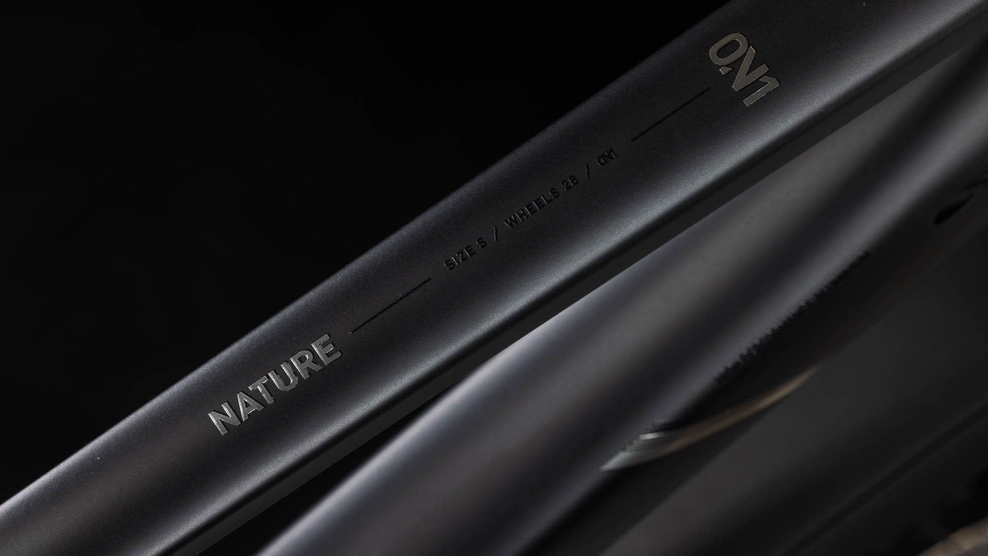 Vélo de trekking CUBE NATURE ONE ALLROAD - noir
