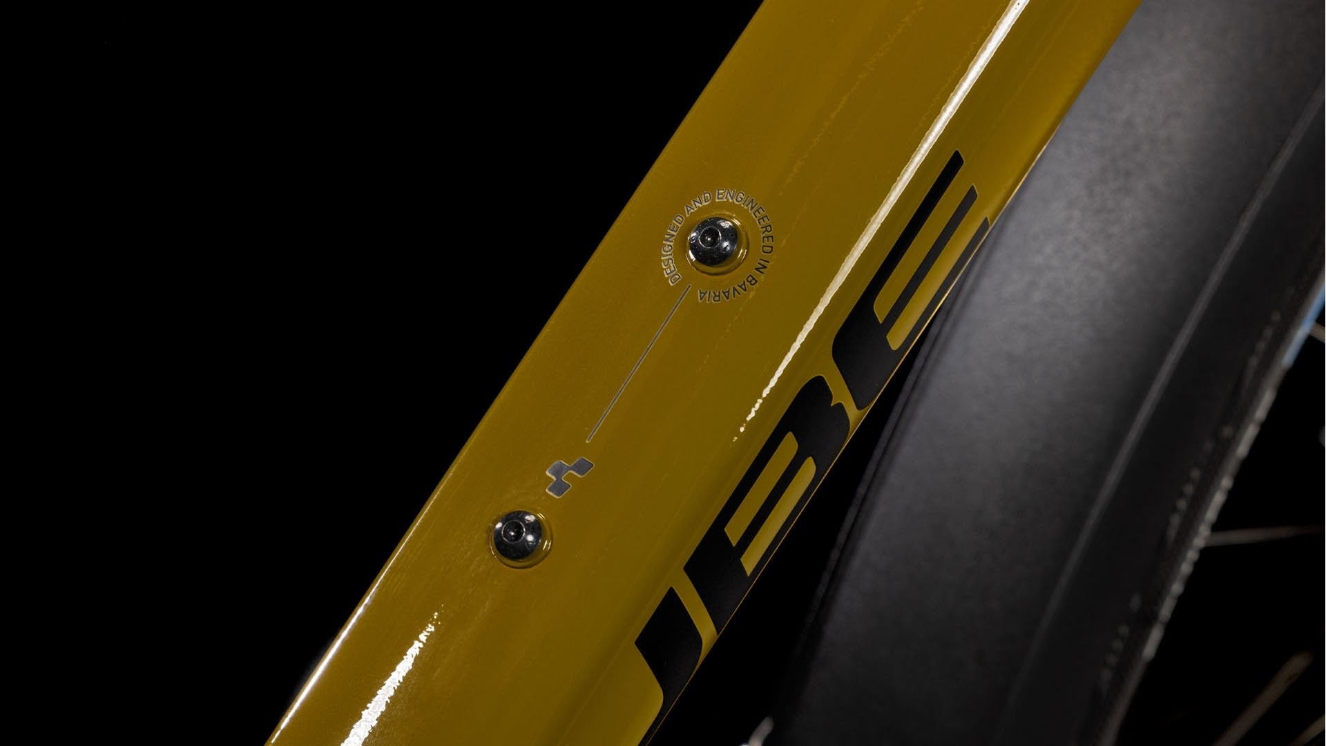 CUBE NATURE PRO ALLROAD 28 trekking bike - willowgreen´n´black - CUBE - Evelostore