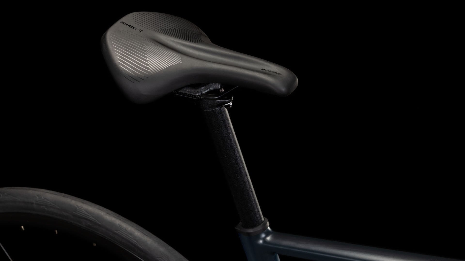 CUBE ATTAIN RACE road bike - night´n´black - CUBE - Evelostore