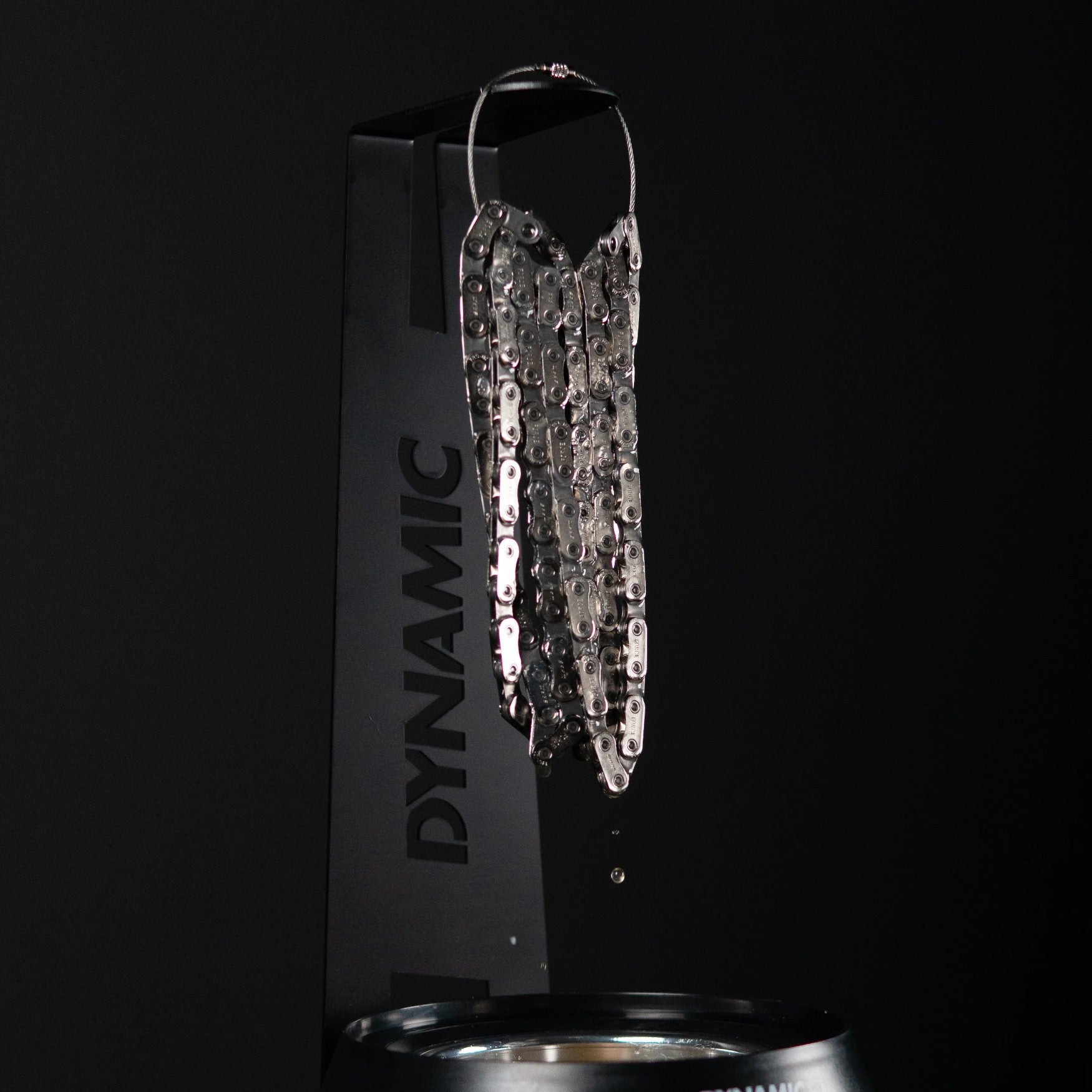 DYNAMIC DRIP DOCK stovai grandinės vašui