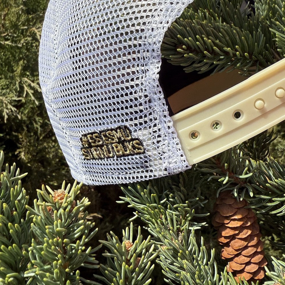 STIRNU BUKS cepure ar saliektu nagu FIVE bēša/balta