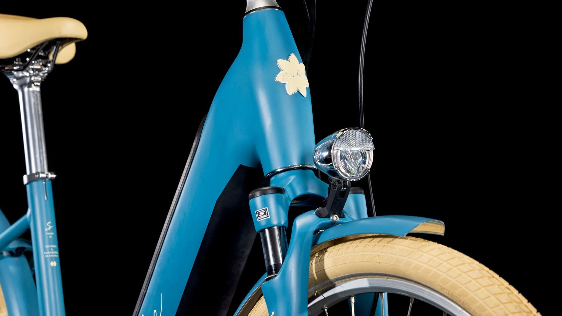 CUBE ELLA HYBRID 500 28 electric bike - sphereblue´n´creme - CUBE - Evelostore
