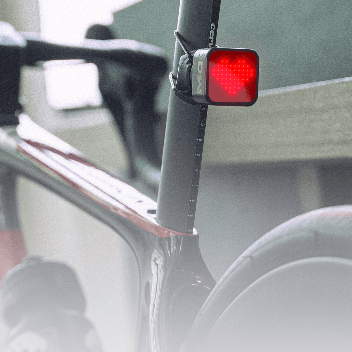 MAGENE L308 rear light - saddle mount - MAGENE - Evelostore