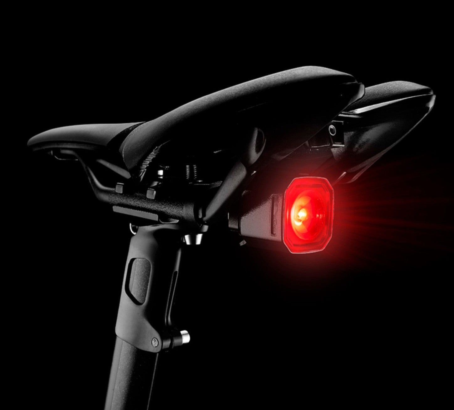 GIANT RECON TL 100 aizmugurējais lukturis