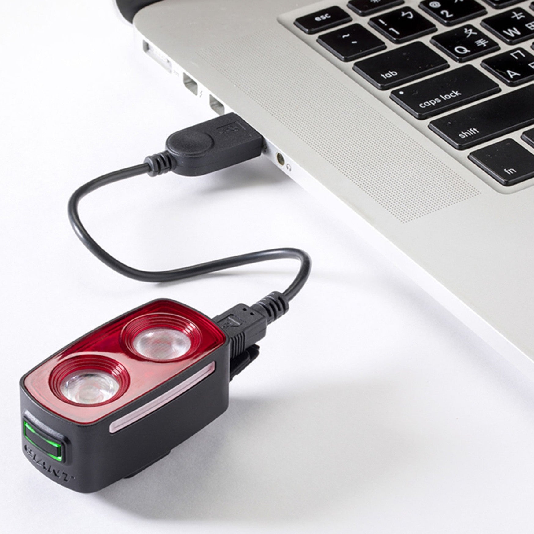 GIANT RECON TL 200 aizmugurējais lukturis