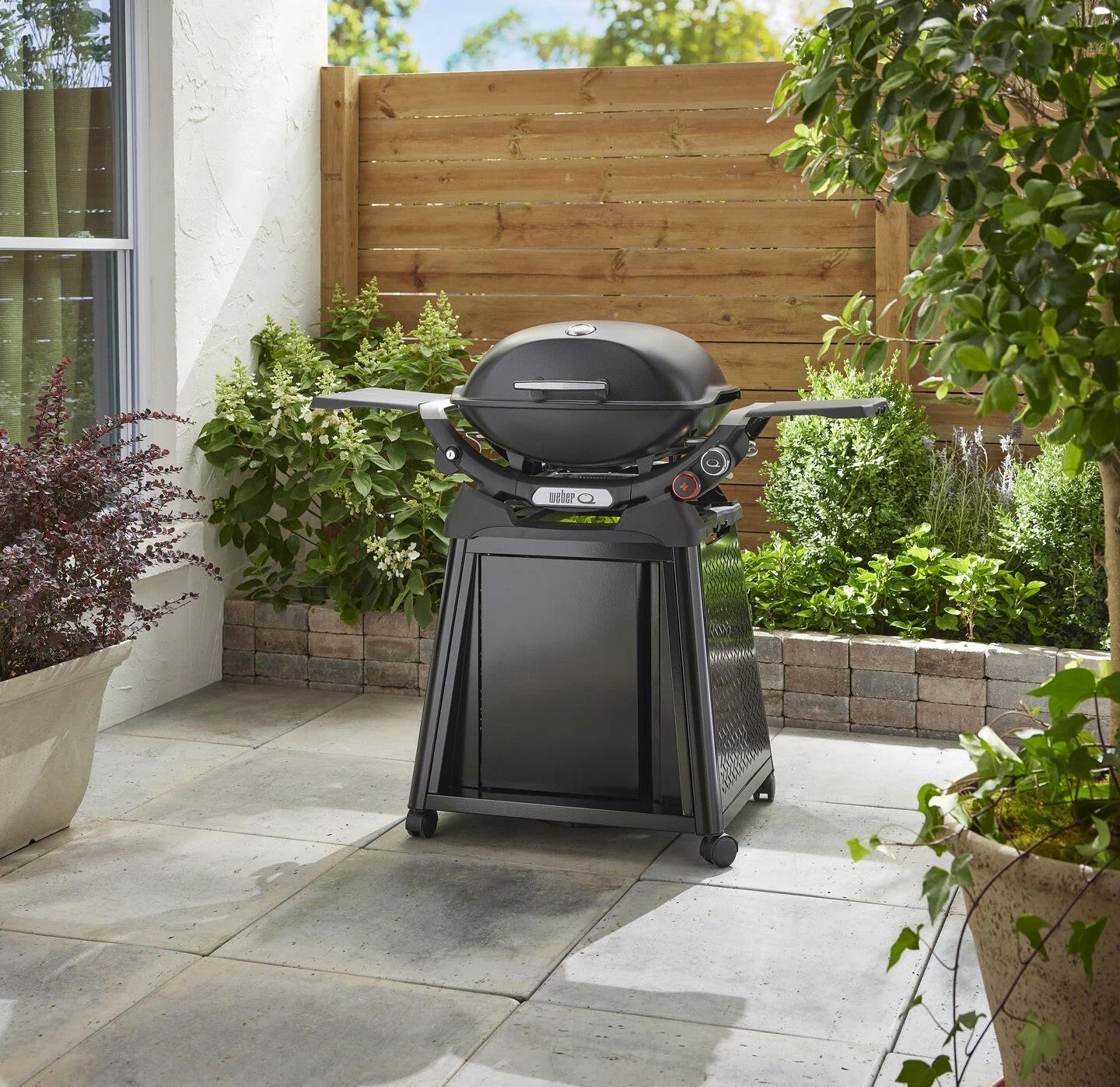 WEBER Q 3200N+ 1501137 gāzes grils ar premium statīvu