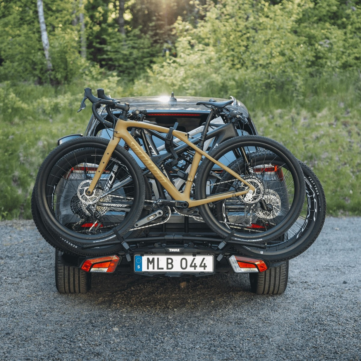 THULE EASYFOLD 3 2-Bike Towbar Bike Rack 944100