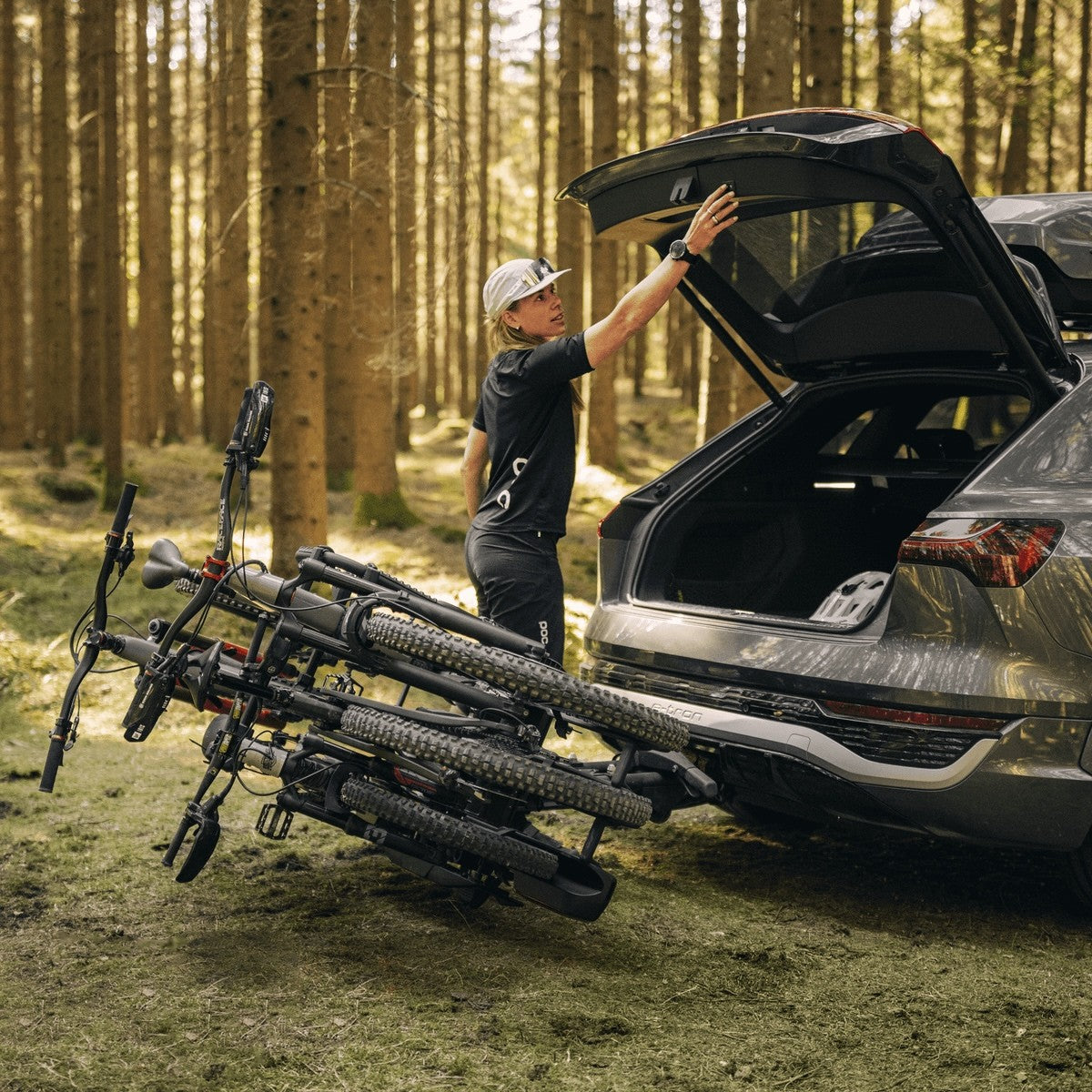 THULE EASYFOLD 3 2-Bike Towbar Bike Rack 944100
