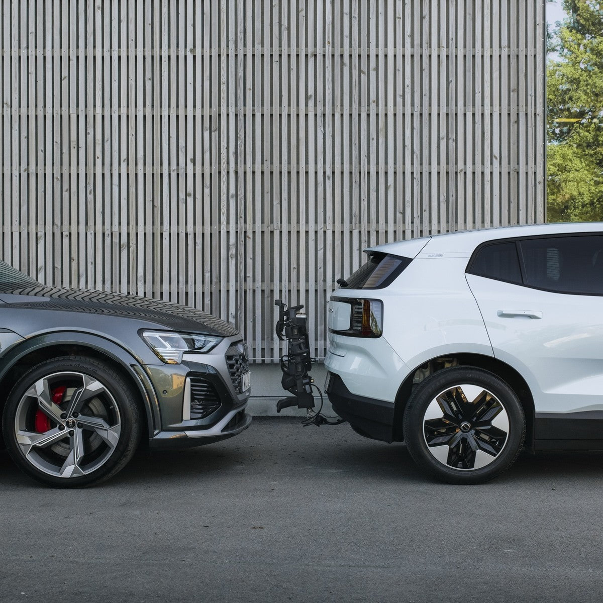 THULE OUTPACE 2BIKES 13-PIN towbar bike rack