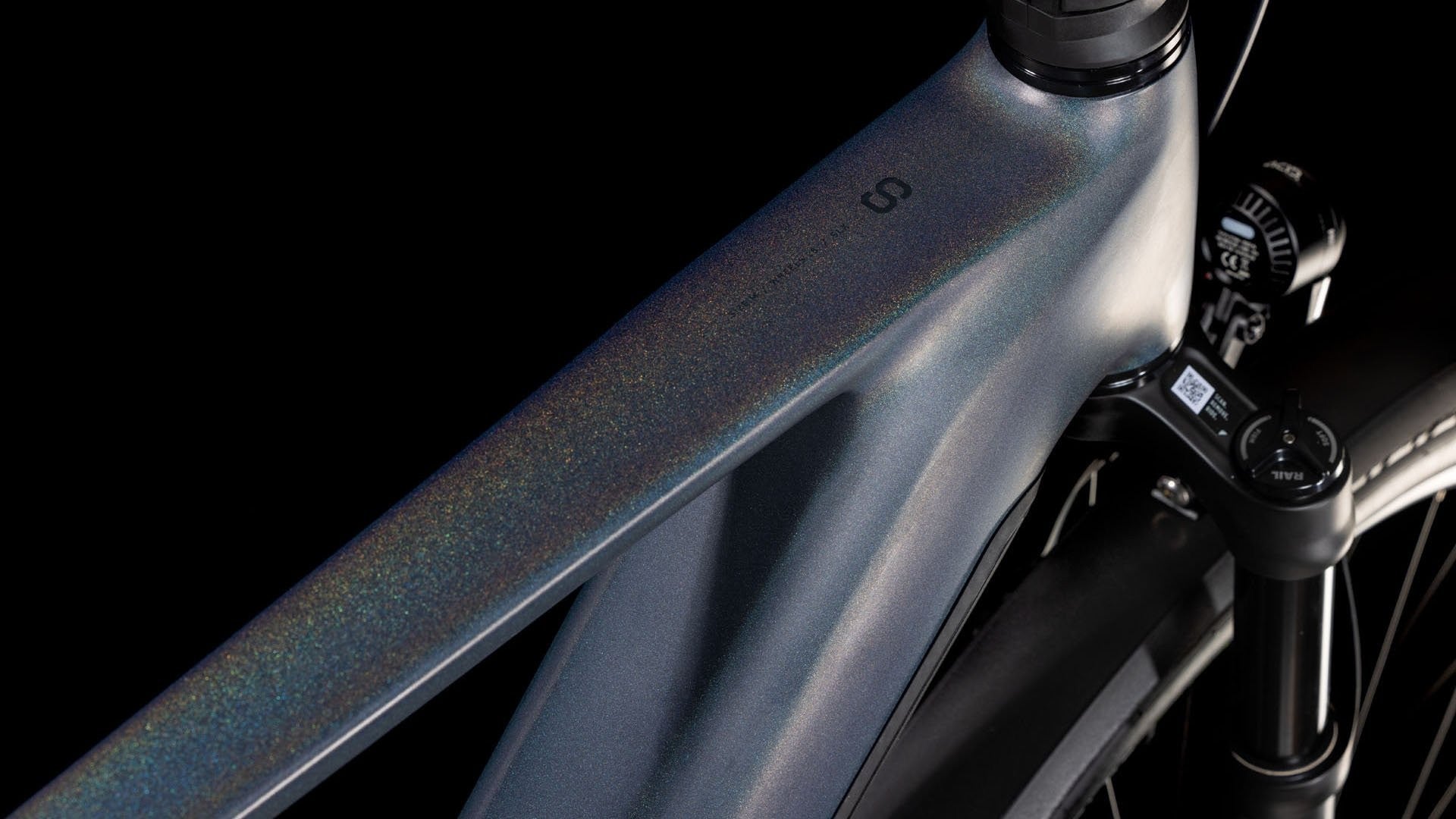 CUBE KATHMANDU HYBRID COMFORT SLX 800 28 vélo électrique – nightsky´n´ink