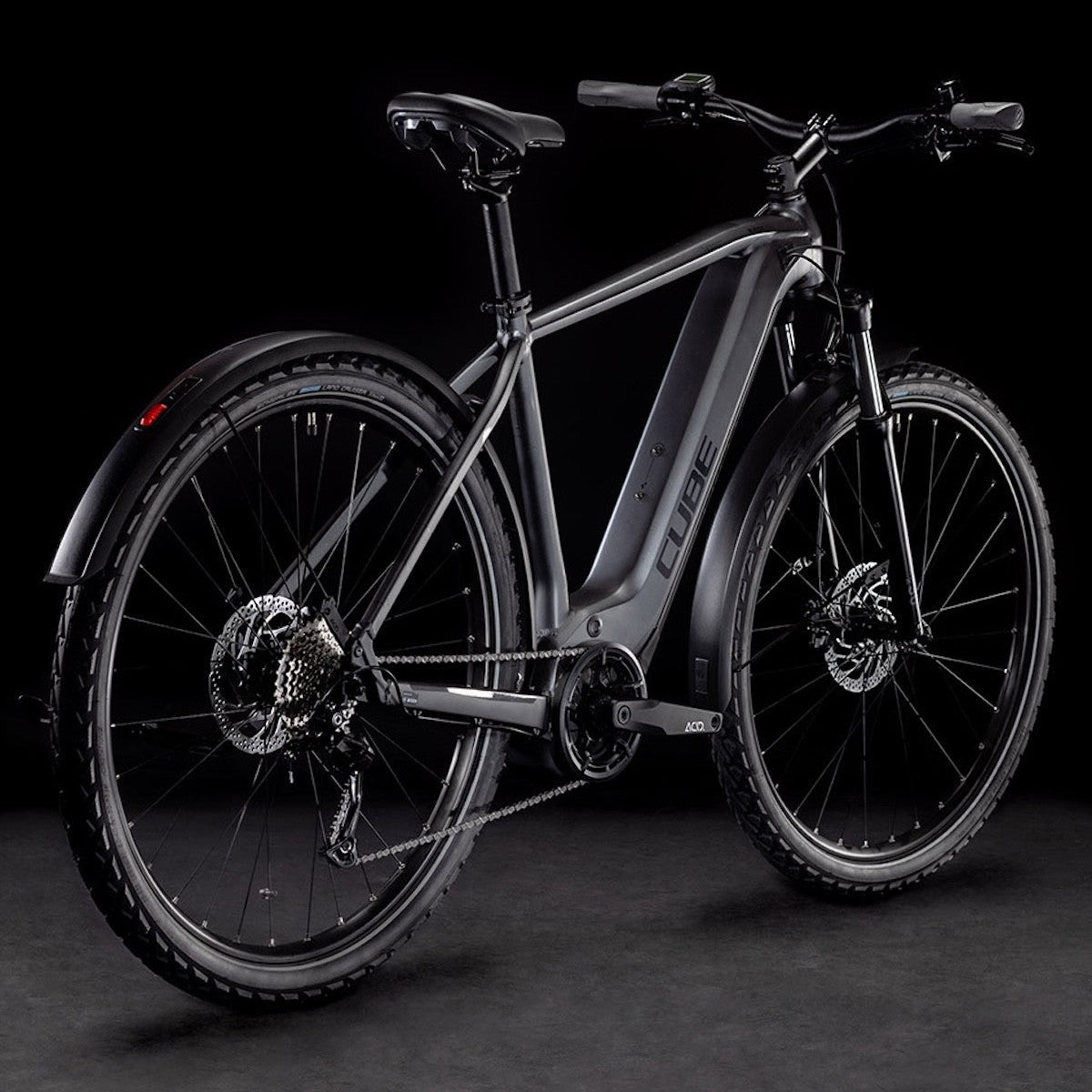 CUBE NURIDE HYBRID PERFORMANCE 500 ALLROAD 28 vélo électrique – graphite´n´black
