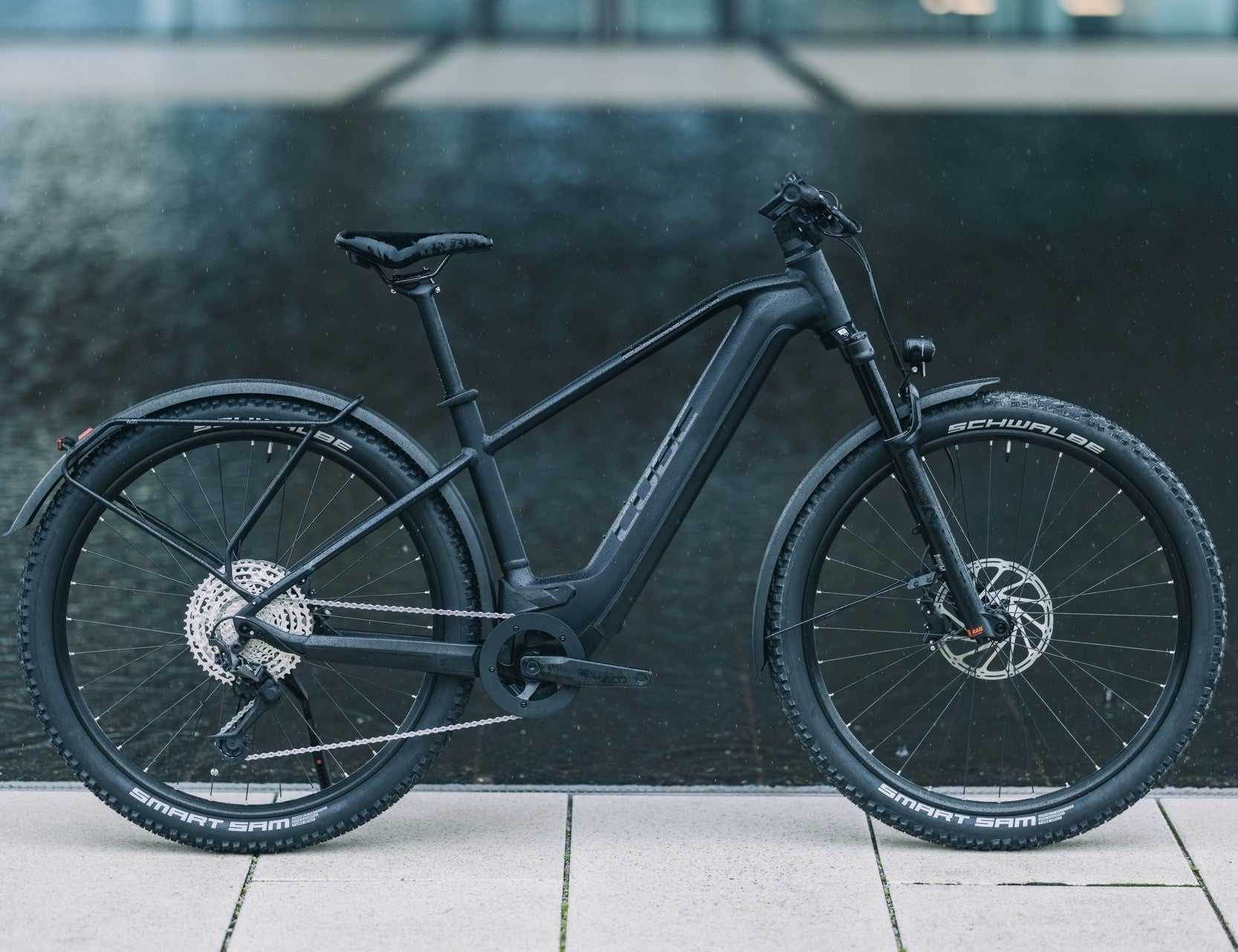CUBE REACTION HYBRID SLX 750 ALLROAD 29 electric bike - black´n´reflex - CUBE - Evelostore