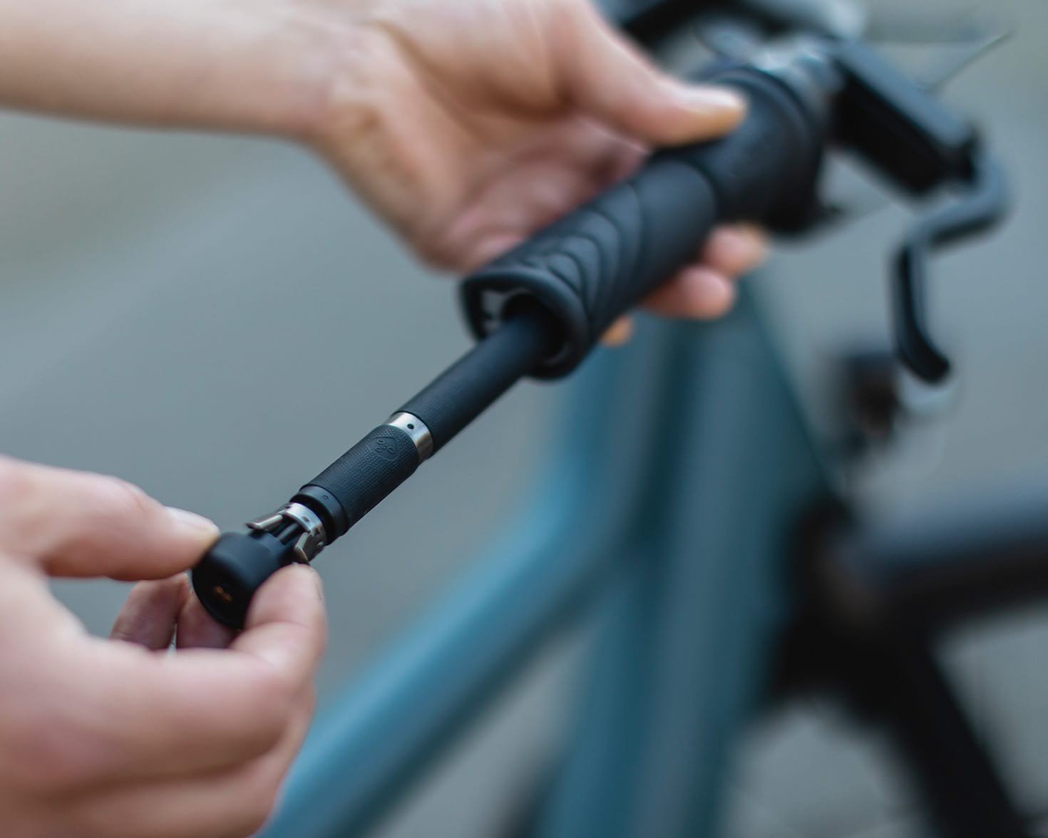 BIKEFINDER Gen2 GPS bike tracker – black - BIKEFINDER - Evelostore