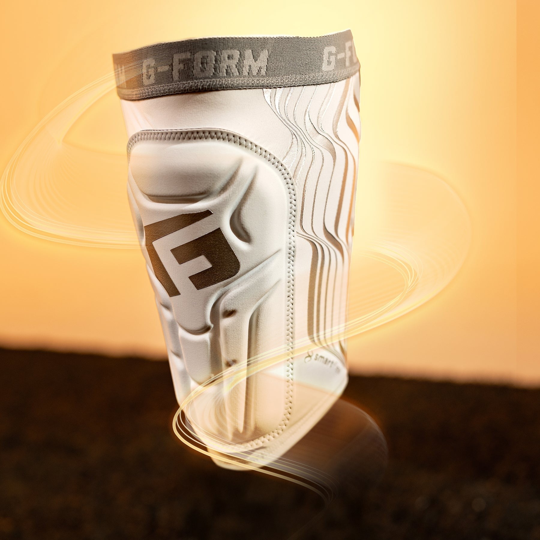 G - FORM V2 soccer shin guards (Adult) - white/platinum - G - FORM - Evelostore