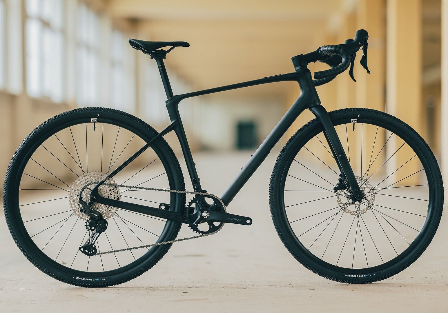 CUBE NUROAD C:62 ONE carbon gravel bike - blackline - CUBE - Evelostore