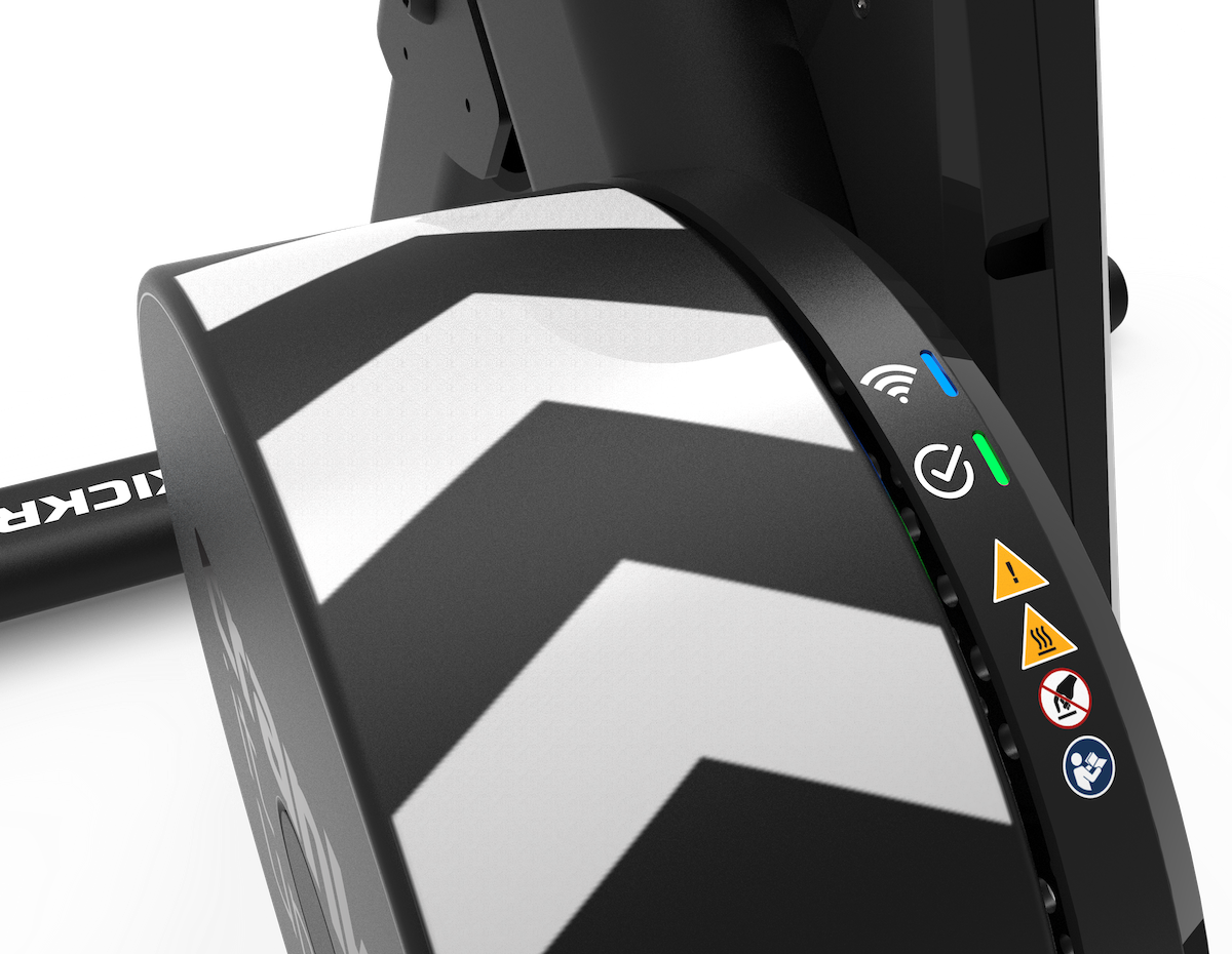 WAHOO KICKR CORE 2 MIT ZWIFT COG UND CLICK – Smarter Indoor-Trainer