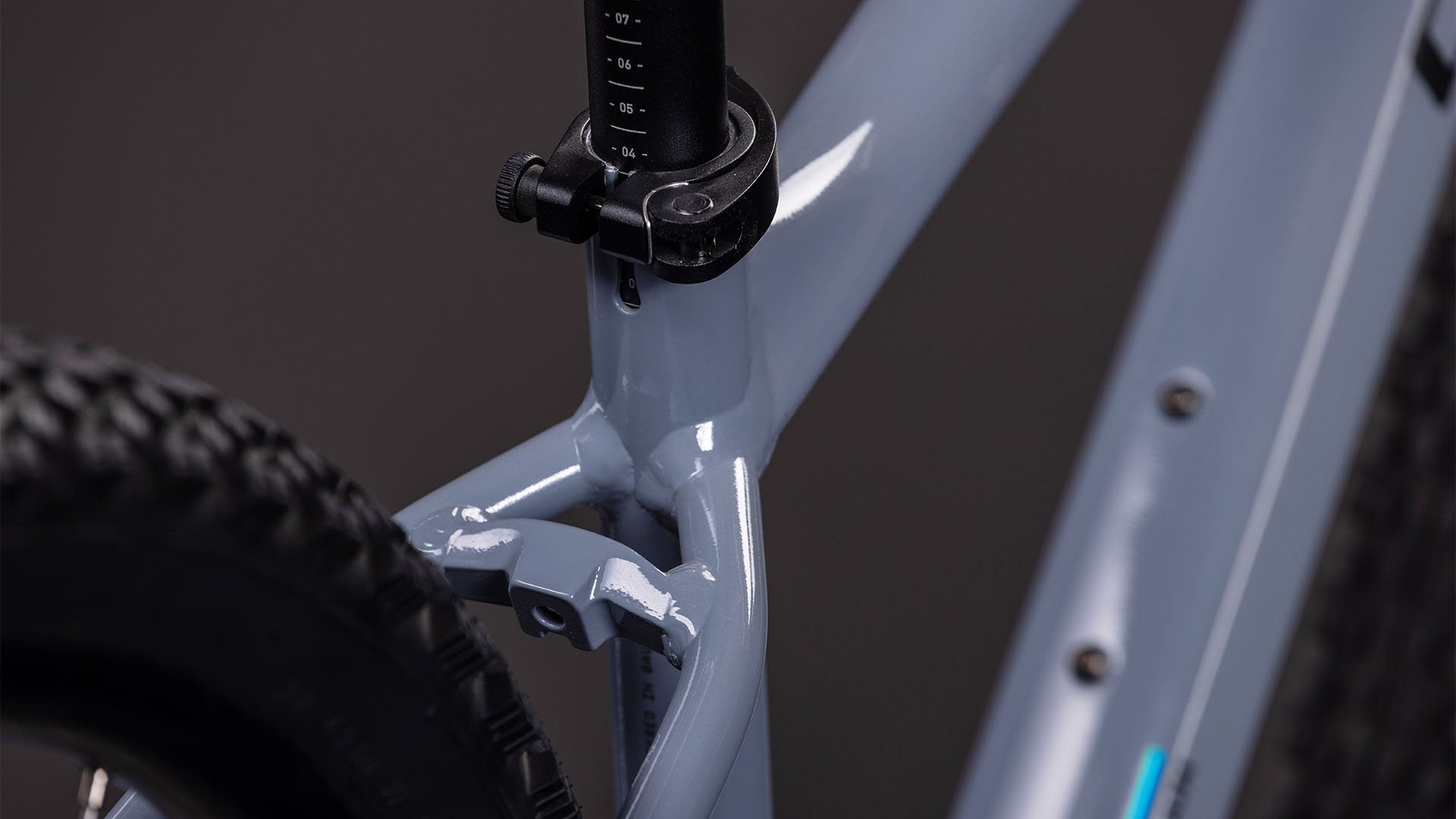 CUBE AIM ONE 27.5 mountain bike - smoke´n´black 2026 - CUBE - Evelostore