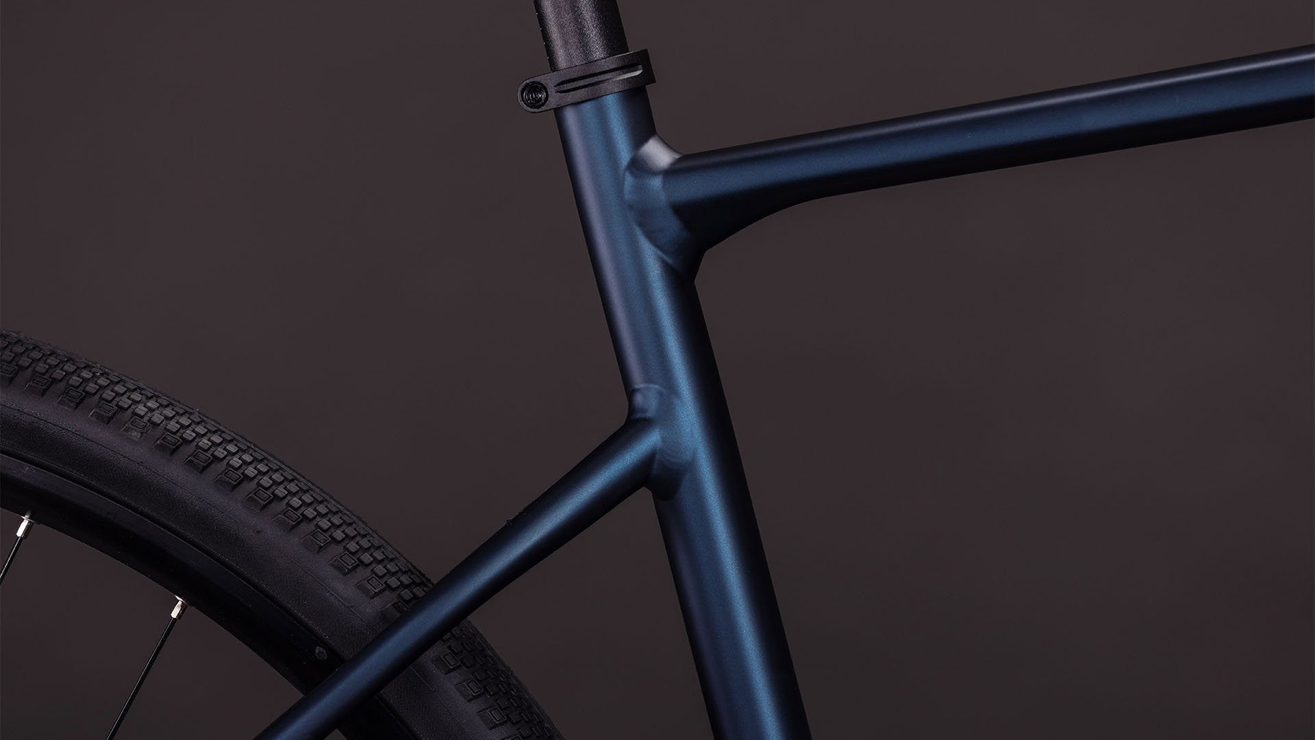 CUBE NULANE ONE city bike - indigoblue´n´black 2026 - CUBE - Evelostore