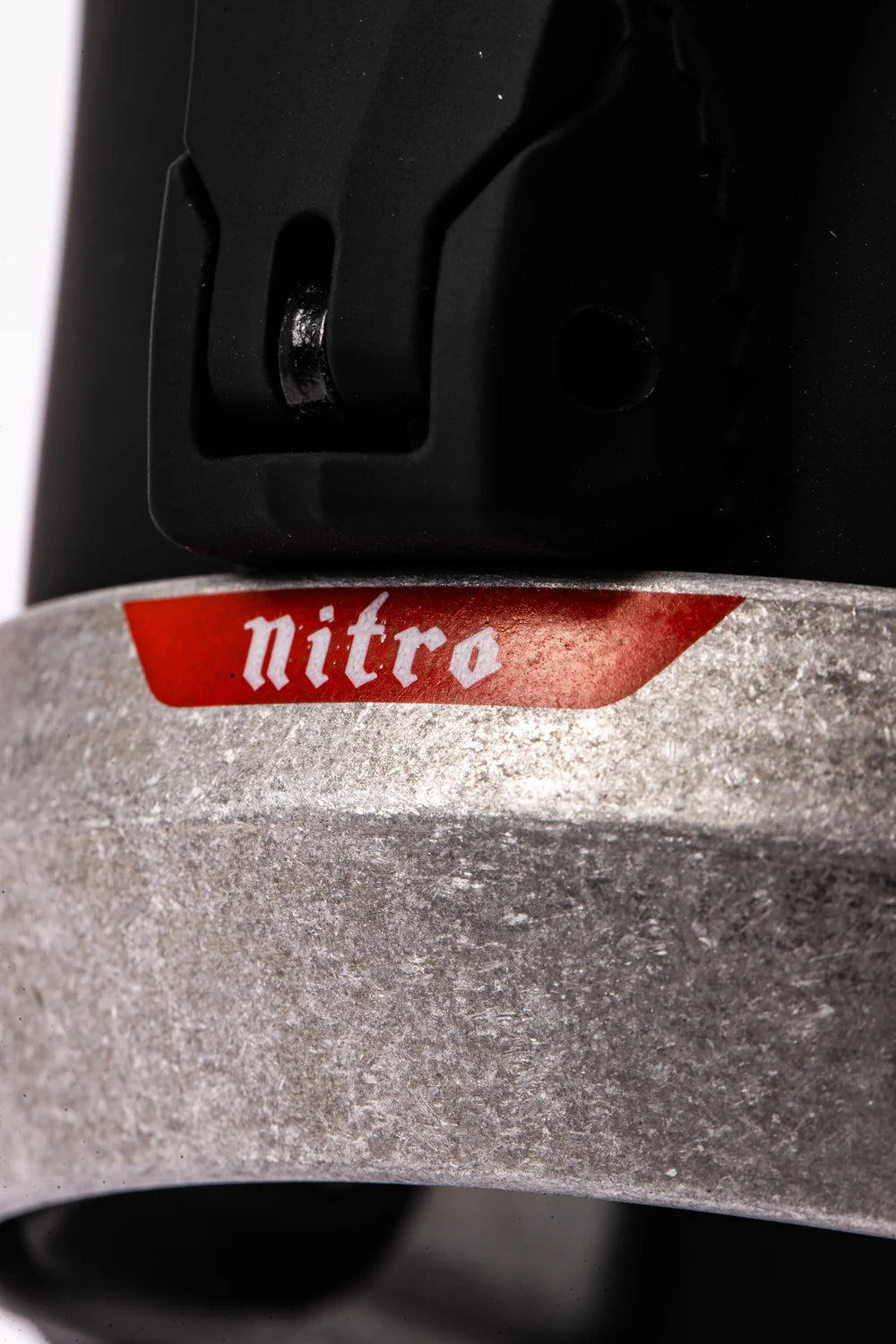 NITRO ONE Snowboardbindungen – Nitro x Motörhead