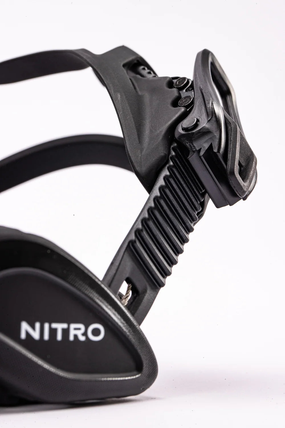 Attacchi da snowboard NITRO POISON da donna – Ultra Black