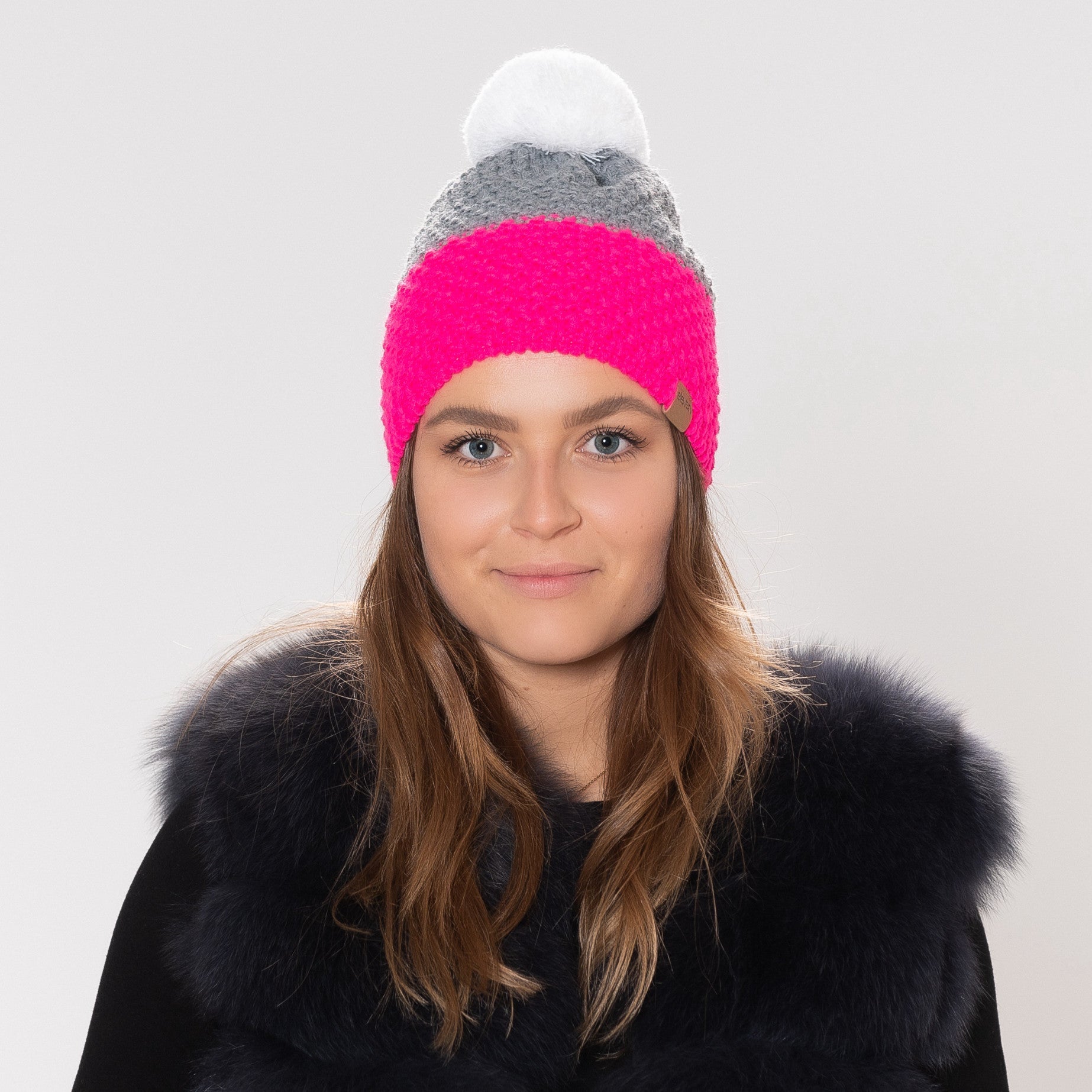 ELEVEN SPORTSWEAR Strickmütze MAD pink/weiß