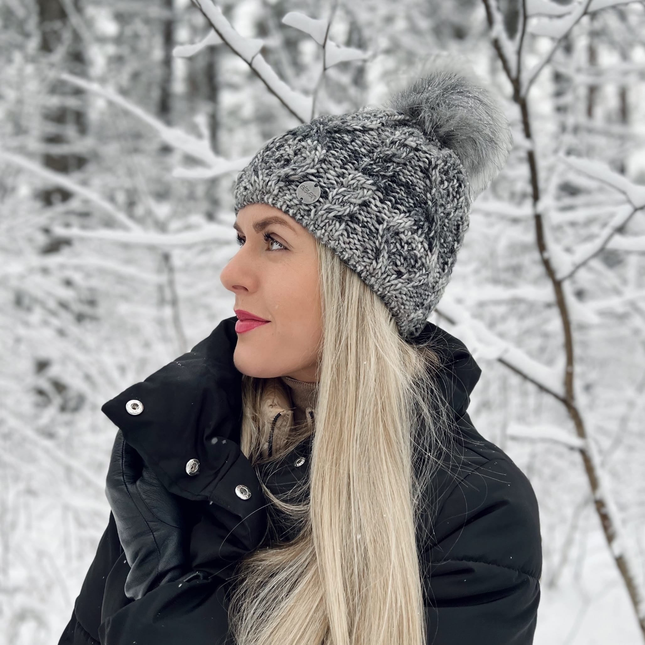 ELEVEN SPORTSWEAR gestrickte Mütze SIA grau