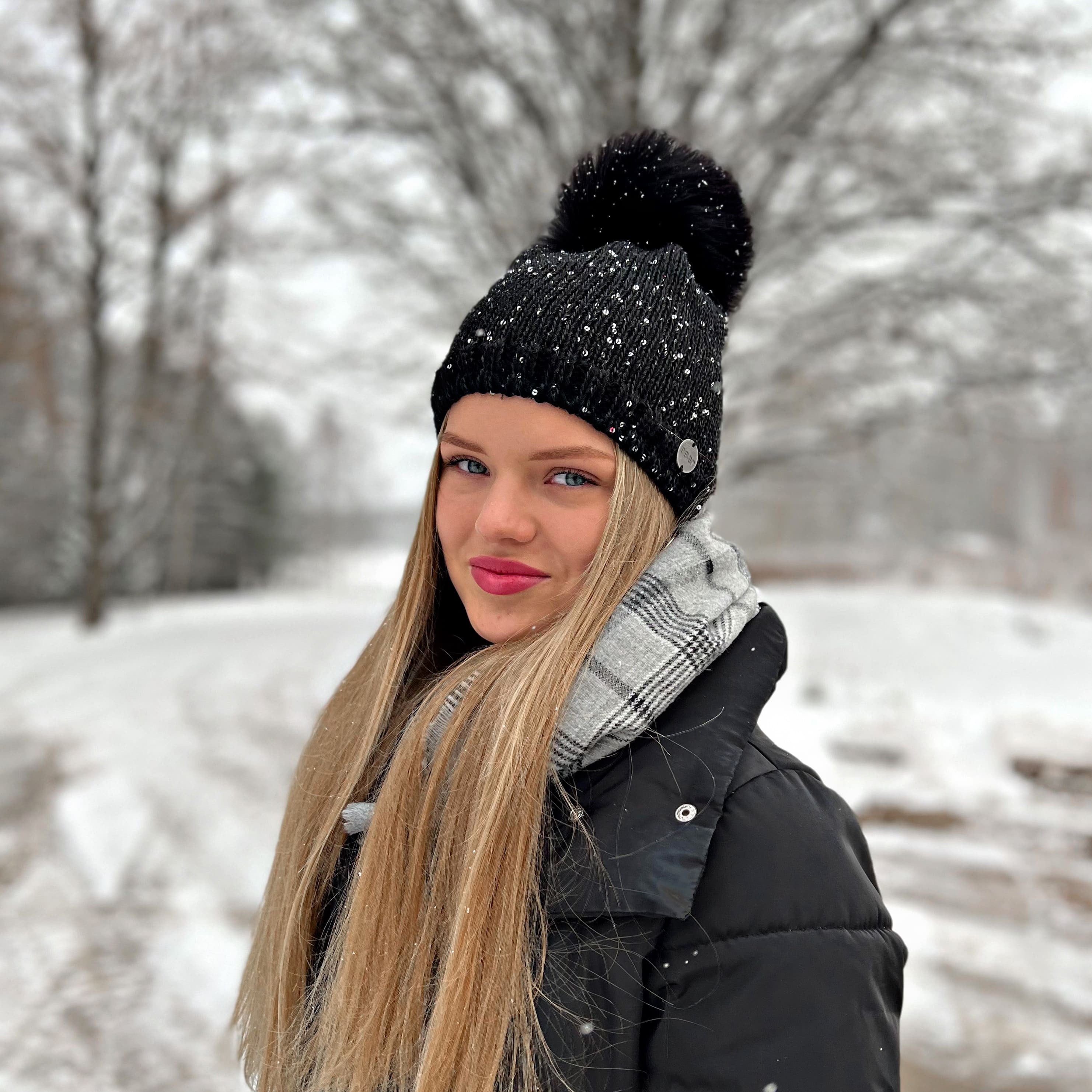 ELEVEN SPORTSWEAR Strickmütze AVA schwarz