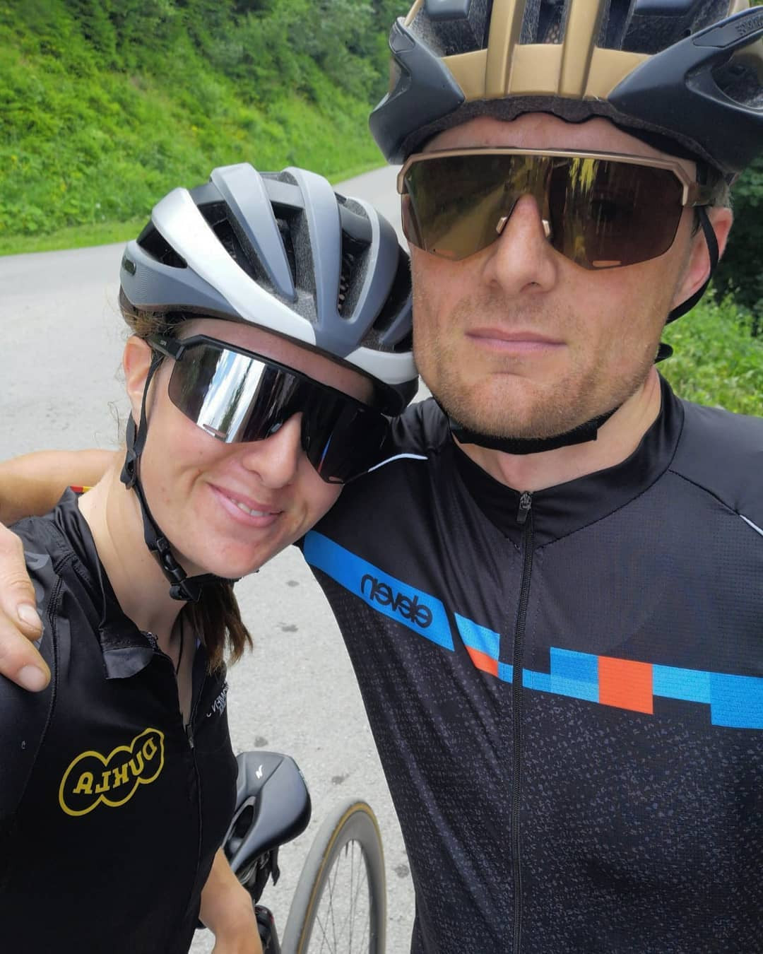ELEVEN SPORTSWEAR Cykeltrøje PRO sort