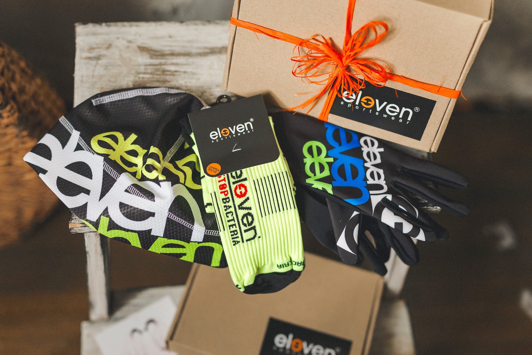 ELEVEN SPORTSWEAR Löparhandskar - svart