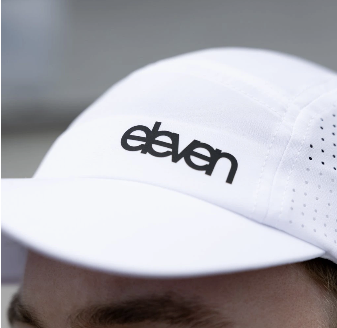 ELEVEN SPORTSWEAR Czapka do biegania - biała