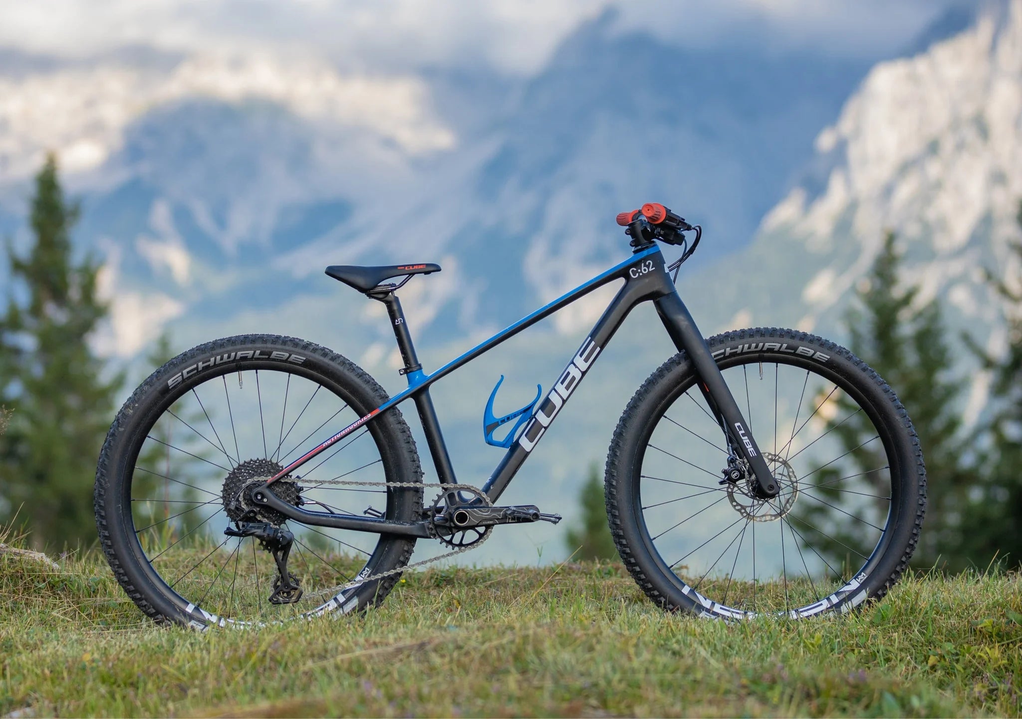 CUBE ELITE 240 C:62 SL kids bicycle - carbon/blue/red - CUBE - Evelostore
