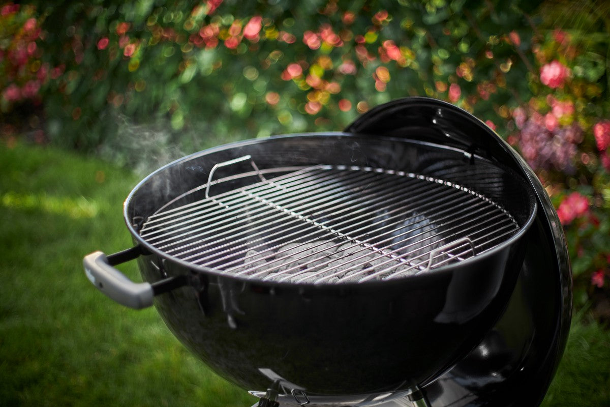 WEBER CLASSIC KETTLE 47 cm Melns kokogļu grils, 1241304