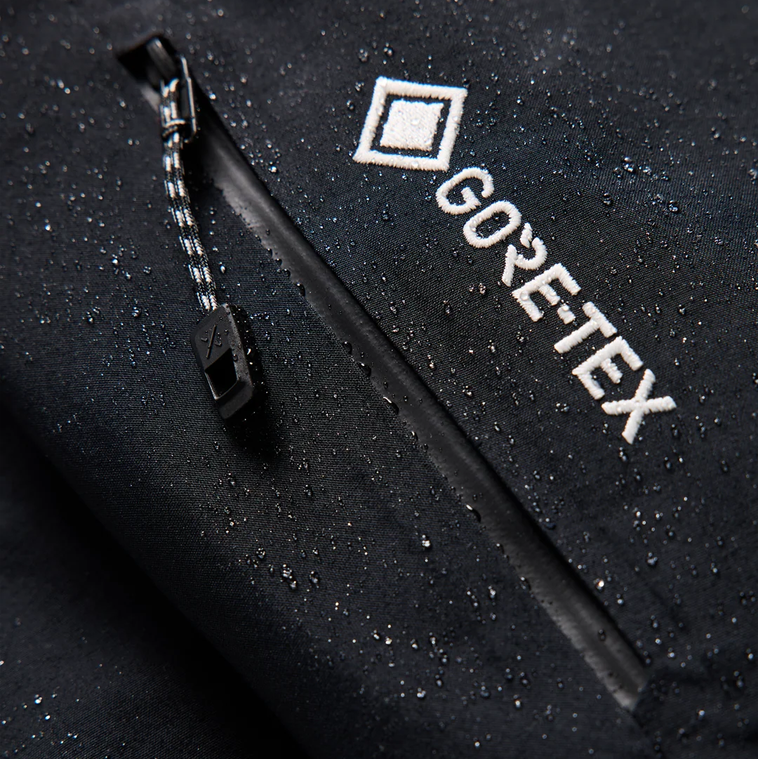 BURTON [AK] CYCLIC GORE-TEX 2L moteriška striukė - tikra juoda