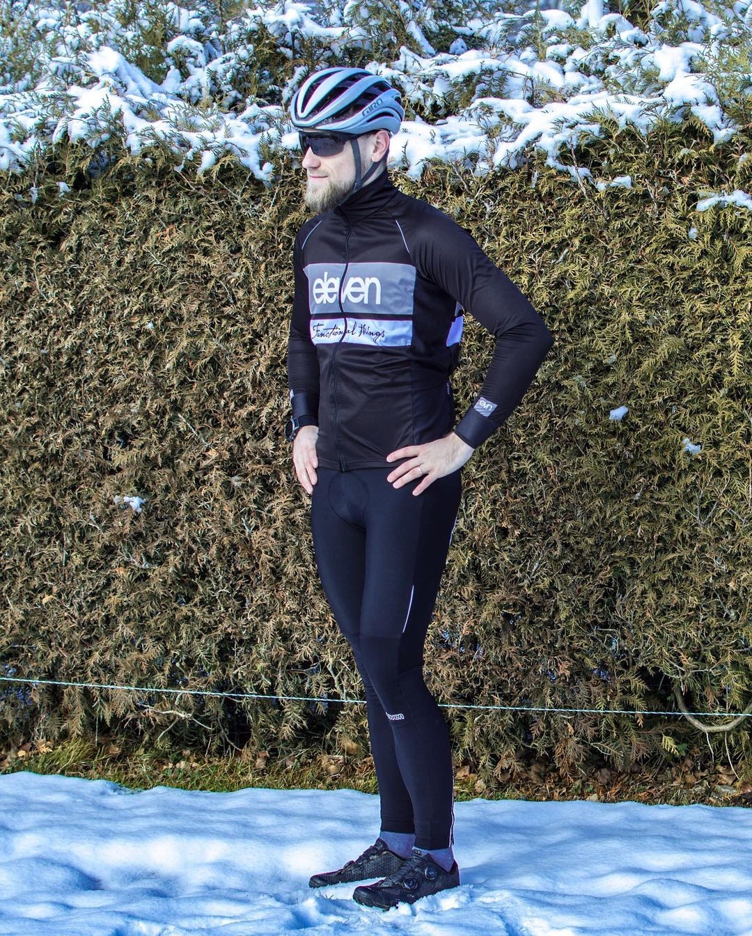 ELEVEN SPORTSWEAR MIRROR THERMO ilgos kelnės - juodos