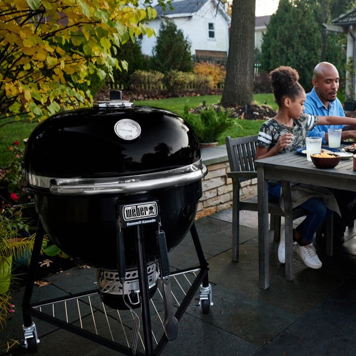 WEBER SUMMIT KAMADO E6 61 cm Ogļu grils, 18201004