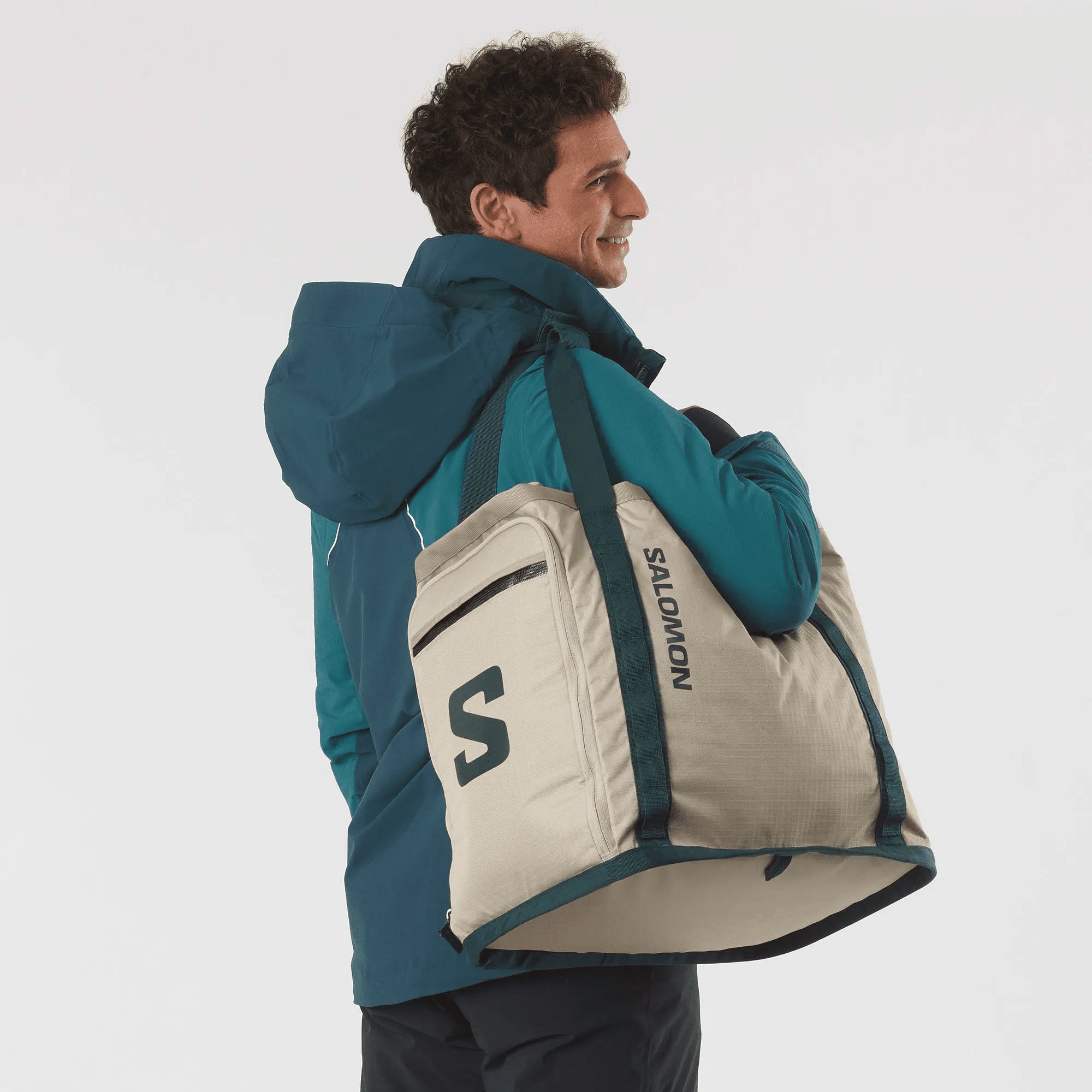 salomon extend max alpine ski gearbag Salomon Extend Max ski gear bag with boot compartment and waterproof base – Evelostore