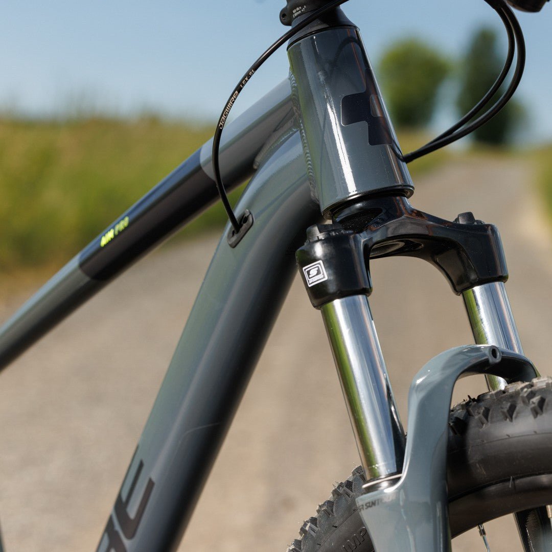 CUBE AIM PRO 29 mountain bike - grey´n´flashyellow - CUBE - Evelostore