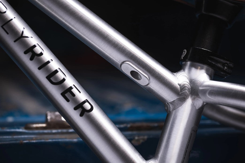 EARLY RIDER CHARGER 12 bērnu skrejritenis