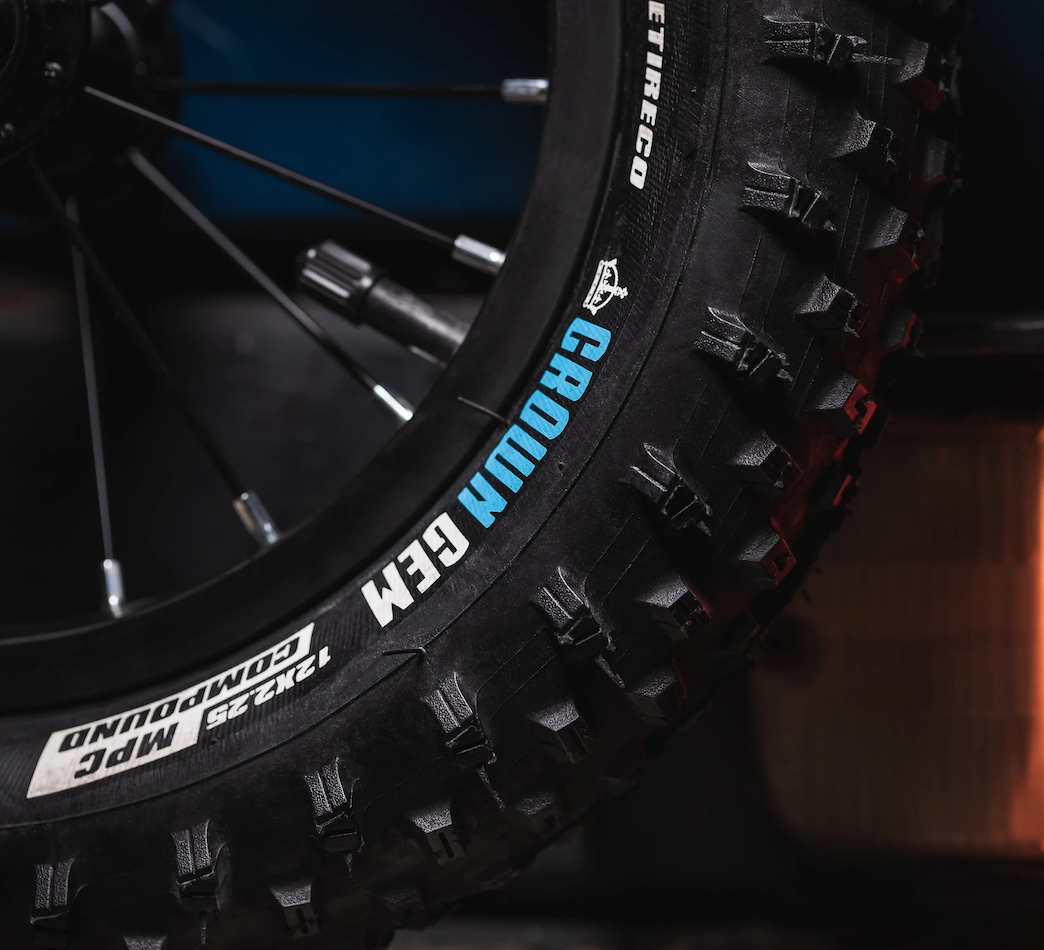 EARLY RIDER BIG FOOT 12 bērnu skrejritenis