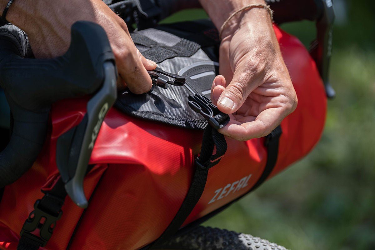 ZEFAL Z ADVENTURE F10 10L handlebar bag - red - ZEFAL - Evelostore