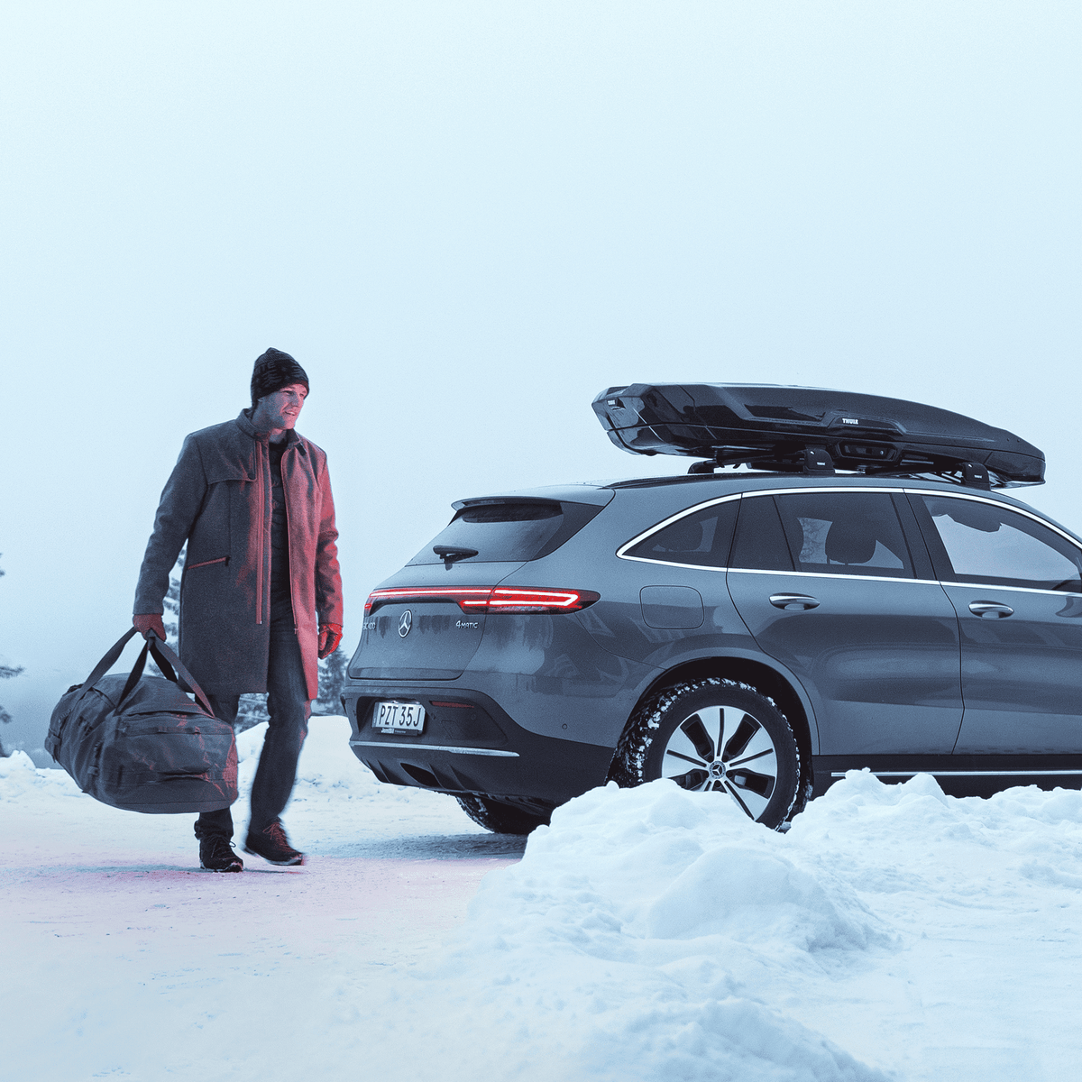 THULE VECTOR ALPINE roof box black metallic 613501